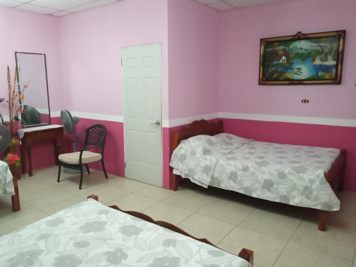 Hospedaje Hefziba Moyogalpa Exterior photo